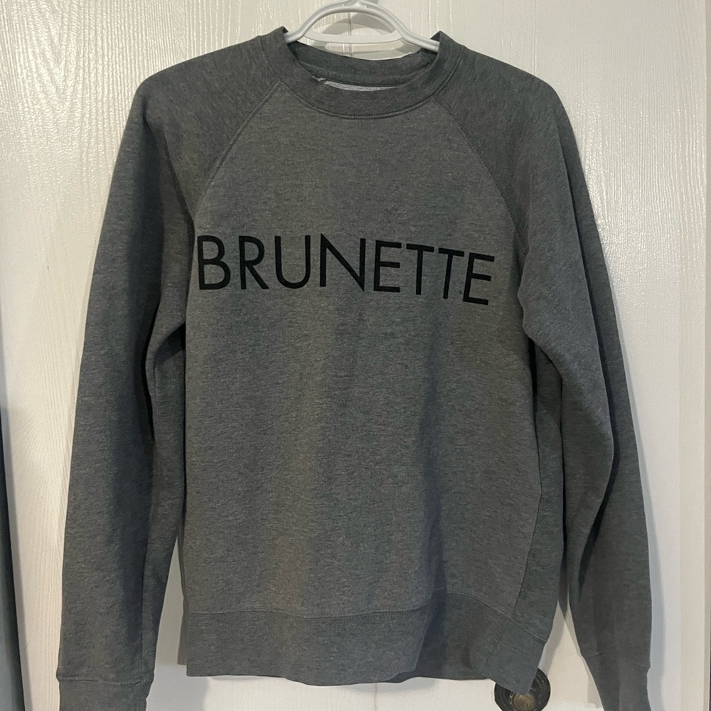 Brunette the label as is